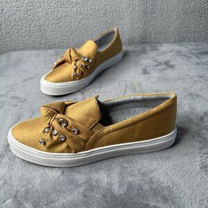 Nine West Mustard Satin Slip-On Sneakers Womens 10M Jeweled Bow NWT Flawed